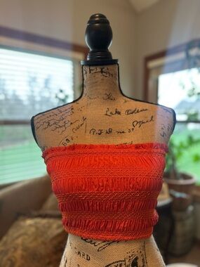 🆕 Celandine Red Smocked Tube Top. XXS. Anthropologie